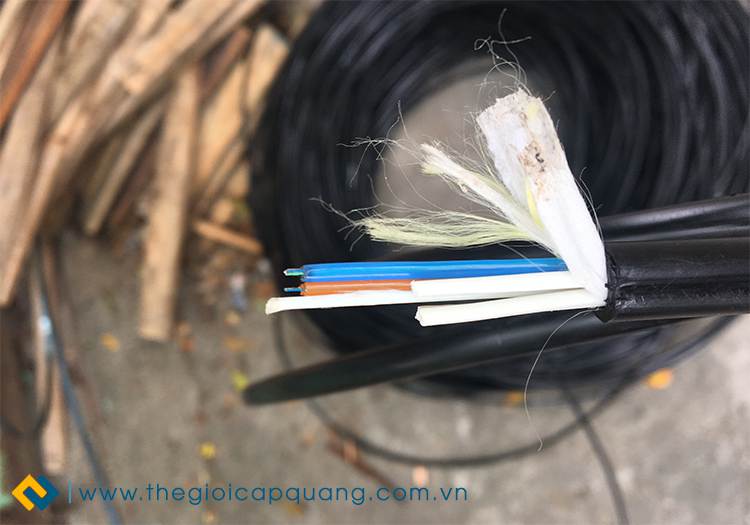 Sợi cáp quang luồn cống PKL 8FO chính hãng Sợi cáp quang luồn cống PKL 8FO chính hãng