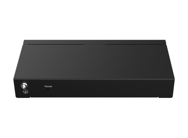 Mặt sau RG-ES208GC, ảnh của hãng