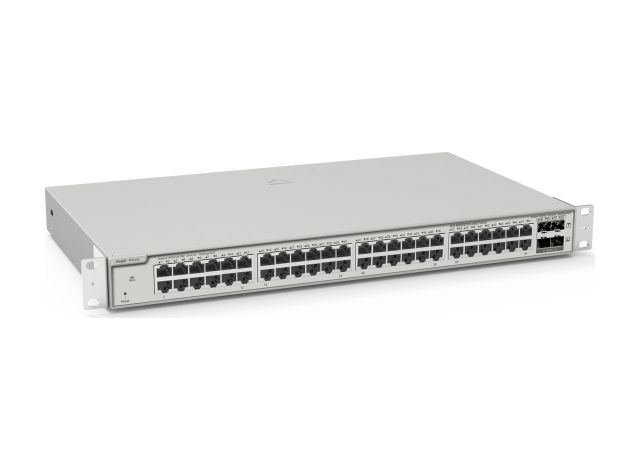 RG-NBS5200-48GT4XS nhìn chéo từ trái, ảnh của Ruijie